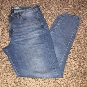 Mossimo Denim Light Wash High Rise Skinny